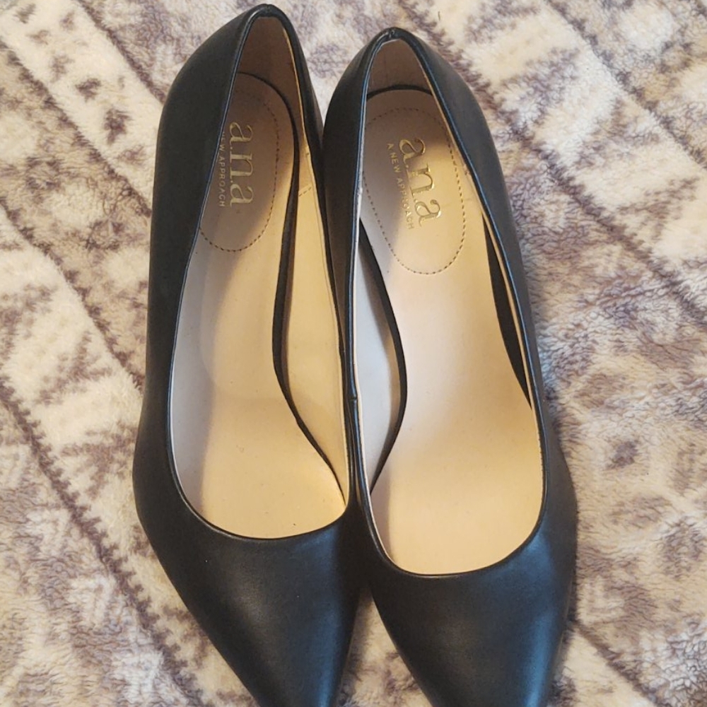 Ana black high heels